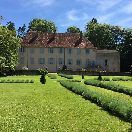 La Maison Des Peres Charolles Luaran gambar