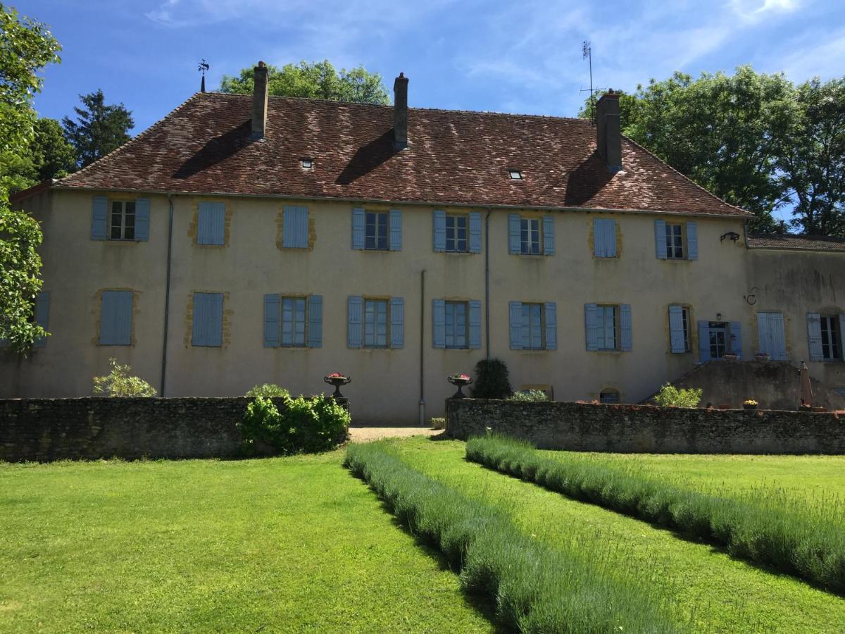 La Maison Des Peres Charolles Luaran gambar